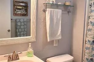 825 Bayshore Dr, Pensacola, FL 32507 - Photo 22