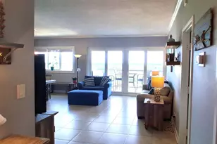 825 Bayshore Dr, Pensacola, FL 32507 - Photo 2