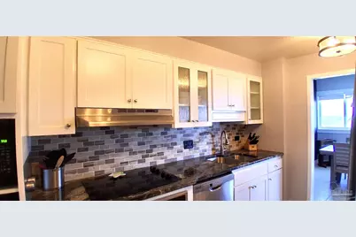 825 Bayshore Dr #1006, Pensacola, FL 32507 - Photo 14