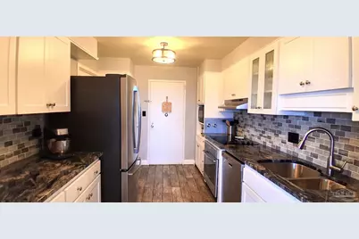 825 Bayshore Dr #1006, Pensacola, FL 32507 - Photo 12