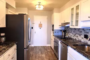 825 Bayshore Dr, Pensacola, FL 32507 - Photo 12