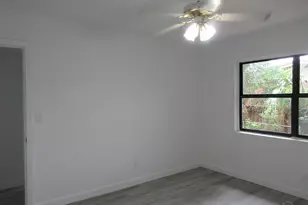 5457 Byrom St, Milton, FL 32570 - Photo 26