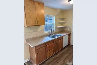 5095 Crestwood Rd, Pensacola, FL 32503 - Photo 8