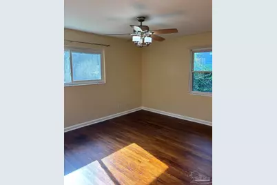 5095 Crestwood Rd, Pensacola, FL 32503 - Photo 10
