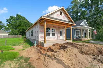 514 N E St, Pensacola, FL 32501 - Photo 2