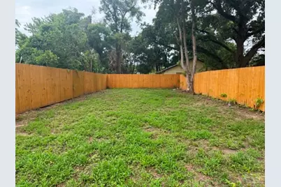 1804 W Lakeview Ave, Pensacola, FL 32501 - Photo 6