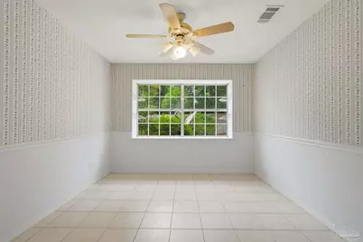 702 Southern Ct, Gulf Breeze, FL 32561 - Photo 22