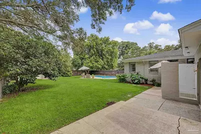 100 San Carlos Ave, Gulf Breeze, FL 32561 - Photo 46