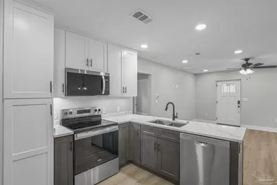 721 W Jordan St, Pensacola, FL 32501 - Photo 20