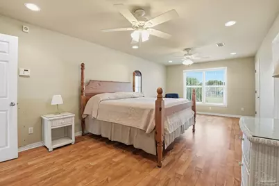 1491 W Highway 98, Mary Esther, FL 32569 - Photo 16