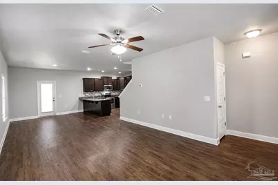 3674 Hawks Landing Cir, Pace, FL 32571 - Photo 4