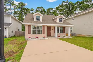 350 Cardinal Cove Ct, Pensacola, FL 32504 - Photo 2
