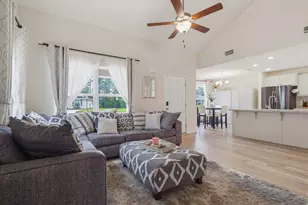350 Cardinal Cove Ct, Pensacola, FL 32504 - Photo 4