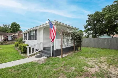 211 Berry Rd, Pensacola, FL 32507 - Photo 2