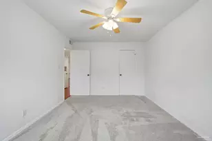 200 Pensacola Beach Rd, Gulf Breeze, FL 32561 - Photo 18