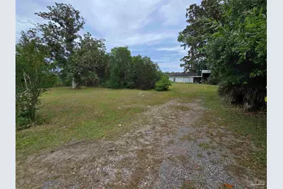 9907 Lillian Hwy, Pensacola, FL 32506 - Photo 2