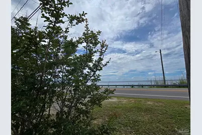 9907 Lillian Hwy, Pensacola, FL 32506 - Photo 8