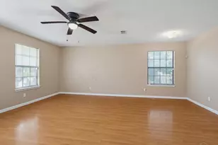 5909 Lawson Ln, Milton, FL 32570 - Photo 16