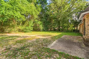 5909 Lawson Ln, Milton, FL 32570 - Photo 6