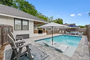 1701 E Moreno St, Pensacola, FL 32503 - Photo 46