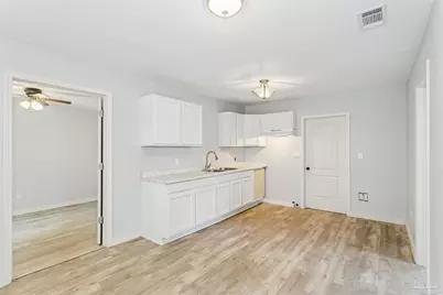 1208 N T St, Pensacola, FL 32505 - Photo 8