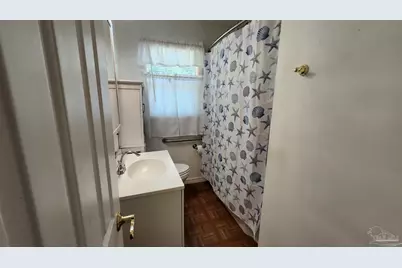 6801 Vivian Dr, Pensacola, FL 32505 - Photo 10