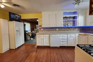 6801 Vivian Dr, Pensacola, FL 32505 - Photo 16