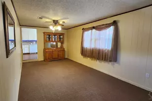 6801 Vivian Dr, Pensacola, FL 32505 - Photo 26