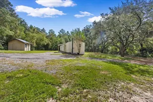 8499 La Salle Dr, Milton, FL 32583 - Photo 38