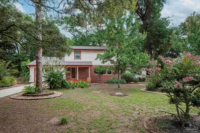 2020 E Bobe St, Pensacola, FL 32503 - Photo 2