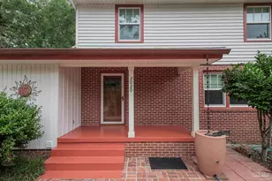 2020 E Bobe St, Pensacola, FL 32503 - Photo 4