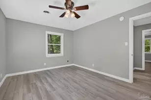 6425 Aspen Ave, Milton, FL 32570 - Photo 30