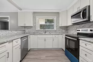 6425 Aspen Ave, Milton, FL 32570 - Photo 12