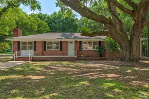 6425 Aspen Ave, Milton, FL 32570 - Photo 2