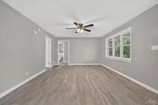 6425 Aspen Ave, Milton, FL 32570 - Photo 6