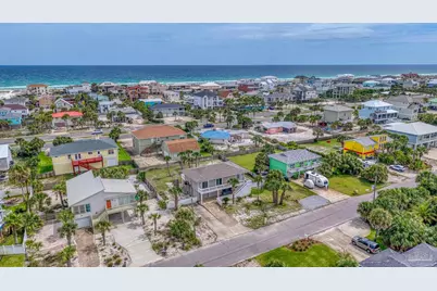 810 Panferio Dr, Pensacola Beach, FL 32561 - Photo 40