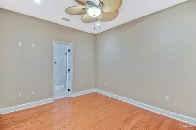 950 Paradise Beach Cir, Pensacola, FL 32506 - Photo 38