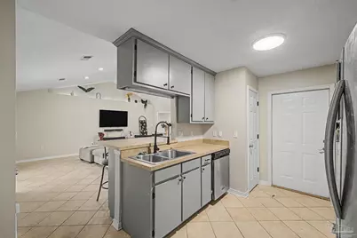 8680 Laredo St, Navarre, FL 32566 - Photo 14