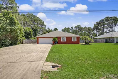 8680 Laredo St, Navarre, FL 32566 - Photo 4
