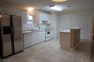 1093 Antigua Cir, Pensacola, FL 32506 - Photo 4