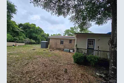 7239 East Bay Blvd, Navarre, FL 32566 - Photo 2