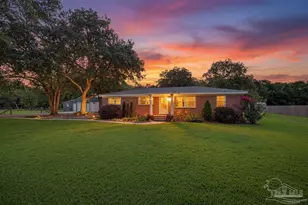 1850 Garcon Point Rd, Milton, FL 32583 - Photo 2