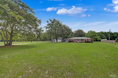 1850 Garcon Point Rd, Milton, FL 32583 - Photo 4