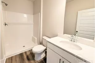 9907 Starling Dr, Pensacola, FL 32506 - Photo 4