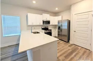 9907 Starling Dr, Pensacola, FL 32506 - Photo 16