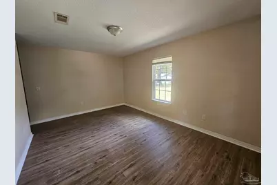 2040 E Roberts Rd, Pensacola, FL 32534 - Photo 2