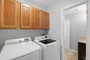 1841 E Smugglers Cove Dr, Gulf Breeze, FL 32563 - Photo 42