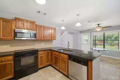 1841 E Smugglers Cove Dr, Gulf Breeze, FL 32563 - Photo 28