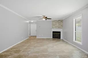1841 E Smugglers Cove Dr, Gulf Breeze, FL 32563 - Photo 16