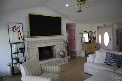 6619 Lake Charlene Dr, Pensacola, FL 32506 - Photo 8